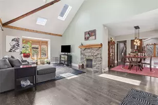 700 Woodland Rd, Bradford Woods, PA 15015 - Photo 4