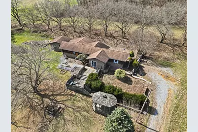 331 Martin Rd, South Beaver Township, PA 16115 - Photo 10