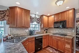 1260 Lamson Cir, Pittsburgh, PA 15241 - Photo 6