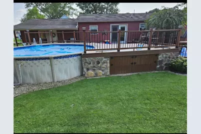 10 Hittle, Hempfield Township, PA 16125 - Photo 4