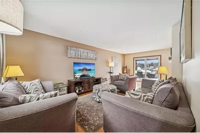 440 Shelbourne Dr, Pittsburgh, PA 15239 - Photo 26