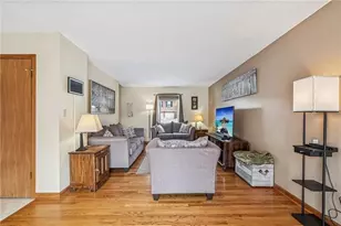 440 Shelbourne Dr, Pittsburgh, PA 15239 - Photo 22