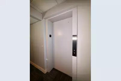520 Washington Rd #806, Pittsburgh, PA 15228 - Photo 18