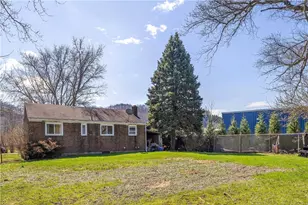 4060 Hart Ct, Murrysville, PA 15668 - Photo 28