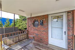 4060 Hart Ct, Murrysville, PA 15668 - Photo 8