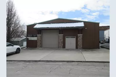 617 19th St, Beaver Falls, PA 15010 - Photo 1