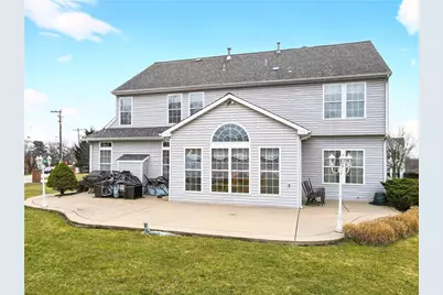 7601 Wible Wood Ct, Pittsburgh, PA 15209 - Photo 2