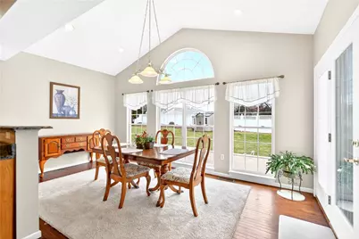 7601 Wible Wood Ct, Pittsburgh, PA 15209 - Photo 10