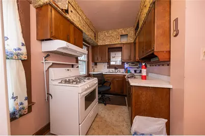 608 E 8th Avenue, Tarentum, PA 15084 - Photo 14