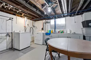 25 Capitol Ct, Farrell, PA 16121 - Photo 22