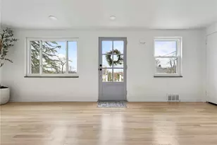 227 Tartline Dr, Pittsburgh, PA 15116 - Photo 2