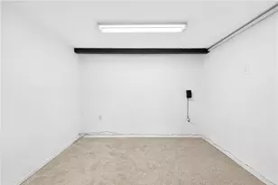 3604 Rosebriar Ave, Pittsburgh, PA 15116 - Photo 22