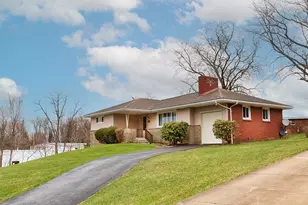 1 Westwood Dr, Hempfield Township, PA 15644 - Photo 28