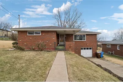 218 Crescent Dr, Lower Burrell, PA 15068 - Photo 1