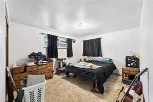 218 Crescent Dr, Lower Burrell, PA 15068 - Photo 14