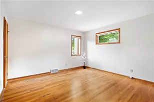 421 Clair Dr, Pittsburgh, PA 15241 - Photo 12