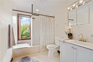 421 Clair Dr, Pittsburgh, PA 15241 - Photo 26