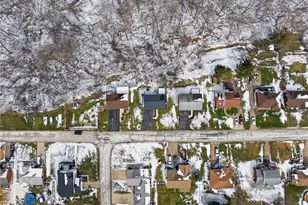 14287 Valley View Dr, North Huntingdon, PA 15131 - Photo 6