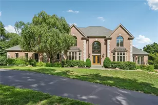 401 Blackstone Ln, Adams Township, PA 16046 - Photo 1