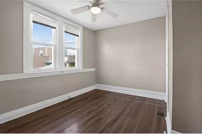 116 Locust St, Pittsburgh, PA 15210 - Photo 8