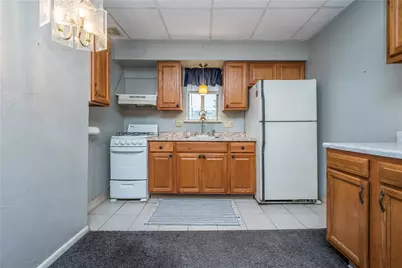 28 Penn Ave, Irwin, PA 15642 - Photo 18