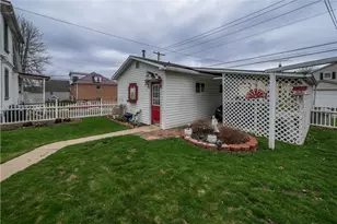 28 Penn Ave, Irwin, PA 15642 - Photo 44