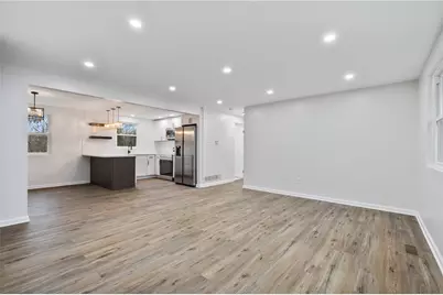 6531 Quaker Dr, South Park, PA 15236 - Photo 2