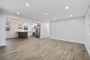 6531 Quaker Dr, South Park, PA 15236 - Photo 2