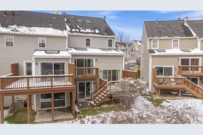 2643 Hunters Point Dr, Pittsburgh, PA 15090 - Photo 28