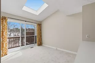 2643 Hunters Point Dr, Pittsburgh, PA 15090 - Photo 10