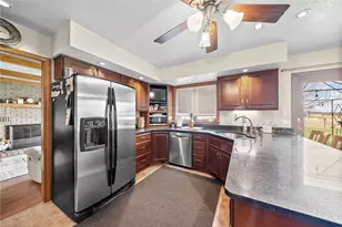 208 Hickory Knolls, Slippery Rock, PA 16057 - Photo 8