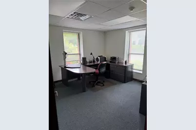 109 -112 McKnight Park Dr, Ross Twp, PA 15237 - Photo 6