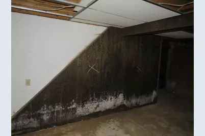 238 Horse Shoe Bend Rd, Bullskin Township, PA 15610 - Photo 8