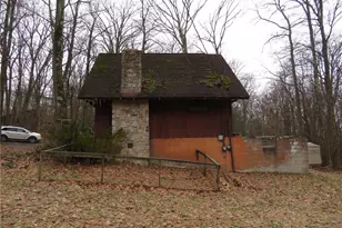 238 Horse Shoe Bend Rd, Bullskin Township, PA 15610 - Photo 30