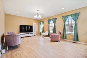 329 Marshall Heights Dr, Marshall, PA 15090 - Photo 6