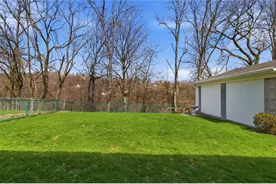 116 Lilmont Dr, Pittsburgh, PA 15218 - Photo 40