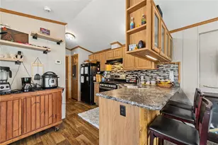 300 Clubhouse Dr, Donegal, PA 15628 - Photo 6