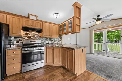 300 Clubhouse Drive, Donegal, PA 15628 - Photo 6