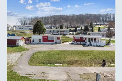 300 Clubhouse Drive, Donegal, PA 15628 - Photo 2