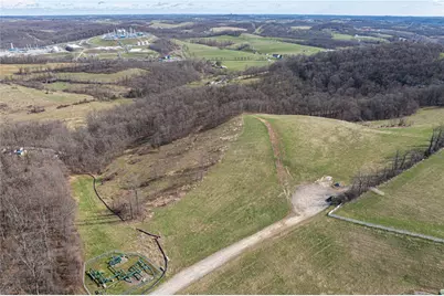 560 Old Hickory Ridge Rd, Chartiers, PA 15301 - Photo 8