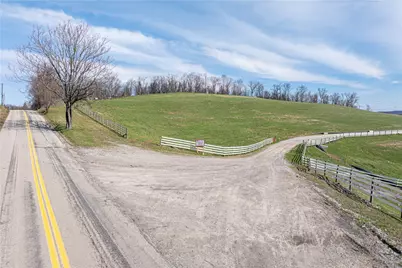 560 Old Hickory Ridge Rd, Chartiers, PA 15301 - Photo 12