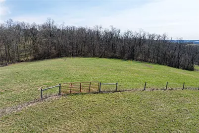 560 Old Hickory Ridge Rd, Chartiers, PA 15301 - Photo 28