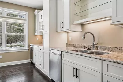 883 Hearthstone Circle, Hempfield Township, PA 15601 - Photo 6