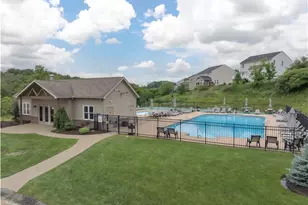 2035 Majestic Dr, North Strabane, PA 15317 - Photo 36