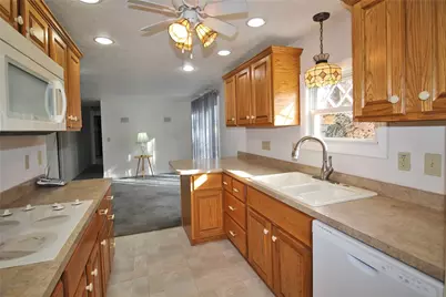 478 Cecil Henderson Road, Cecil, PA 15321 - Photo 4