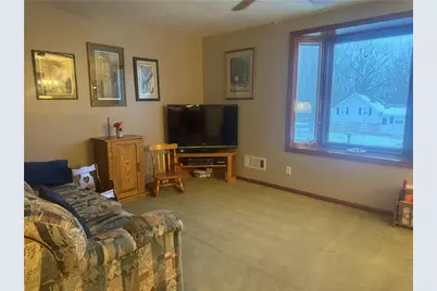 517 Chaparral Dr, Cranberry Township, PA 16066 - Photo 2