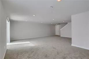 122 Scotland Ln, Harmony Boro, PA 16037 - Photo 46