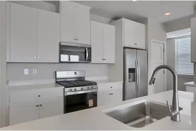 122 Scotland Ln, Harmony Boro, PA 16037 - Photo 16