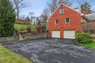 223 Ridgeview Dr, Peters Township, PA 15367 - Photo 38