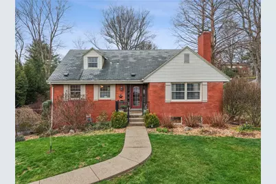 223 Ridgeview Dr, Peters Township, PA 15367 - Photo 4